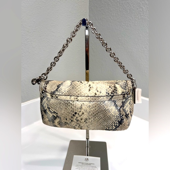 Coach Python Embossed Kristin - Picture 3 of 10